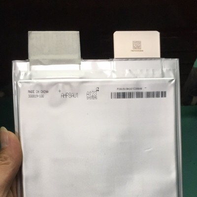 美国A123品牌 8ah3.2v75c高倍率磷酸铁锂汽车应急启动电源锂电池