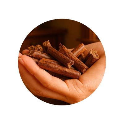 现货批发生物质颗粒 耐烧不易结焦少烟 采暖炉取暖燃料燃烧颗粒